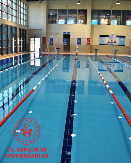 Gençlik ve Spor İl Müdürlüğü Yüzme Havuzları Kaymaz Zemin Uygulaması